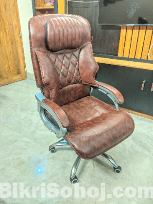 BOSS Chair